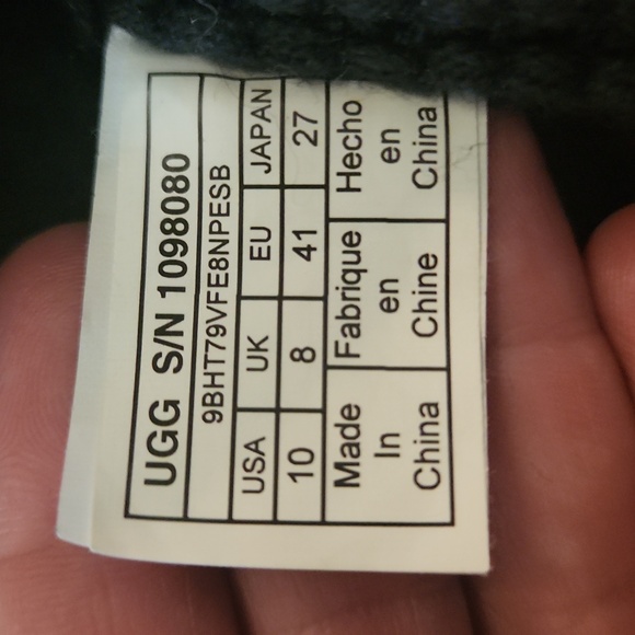 Ugg Purl Strap Boots - Picture 7 of 7